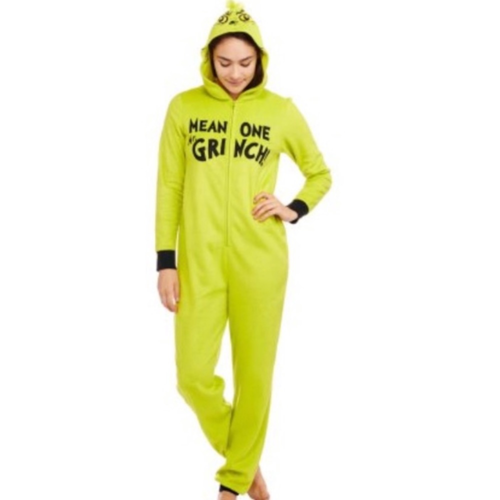 NWT Grinch Onesie Union Suit Sleepwear Pajamas Pjs